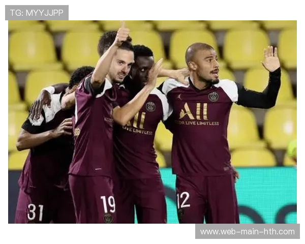 常规赛深圳蓝袜10胜5负领跑积分榜，直接晋级总决赛