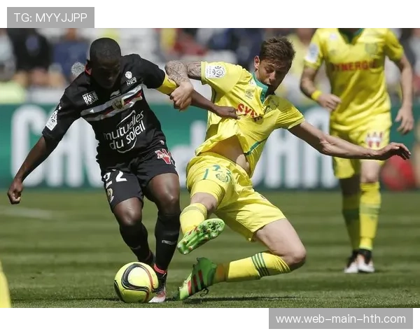 摩纳哥伤病名单高达8人,法甲球队如何应对密集赛程下的体能危机? 摩纳哥伤病名单高达8人,法甲球队如何应对密集赛程下的体能危机?